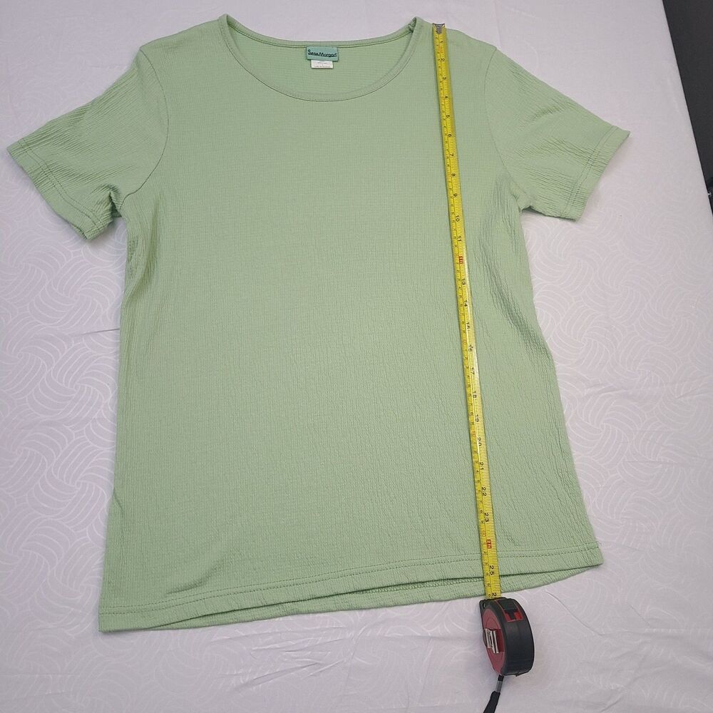 Sara Morgan mint green ribbed knit Short Sleeve top, likely a silk and rayon
